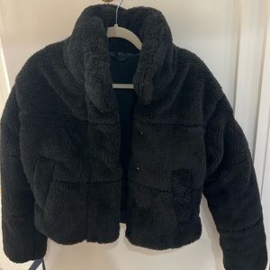 Alo Sherpa black snow angel puffer size small